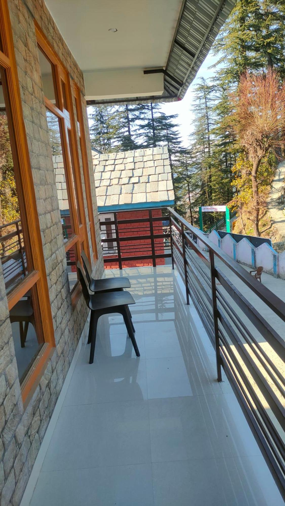 Hotel Cozy Haven Mandi Dış mekan fotoğraf